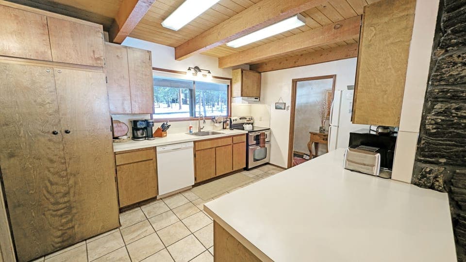 Kitchen Peninsula