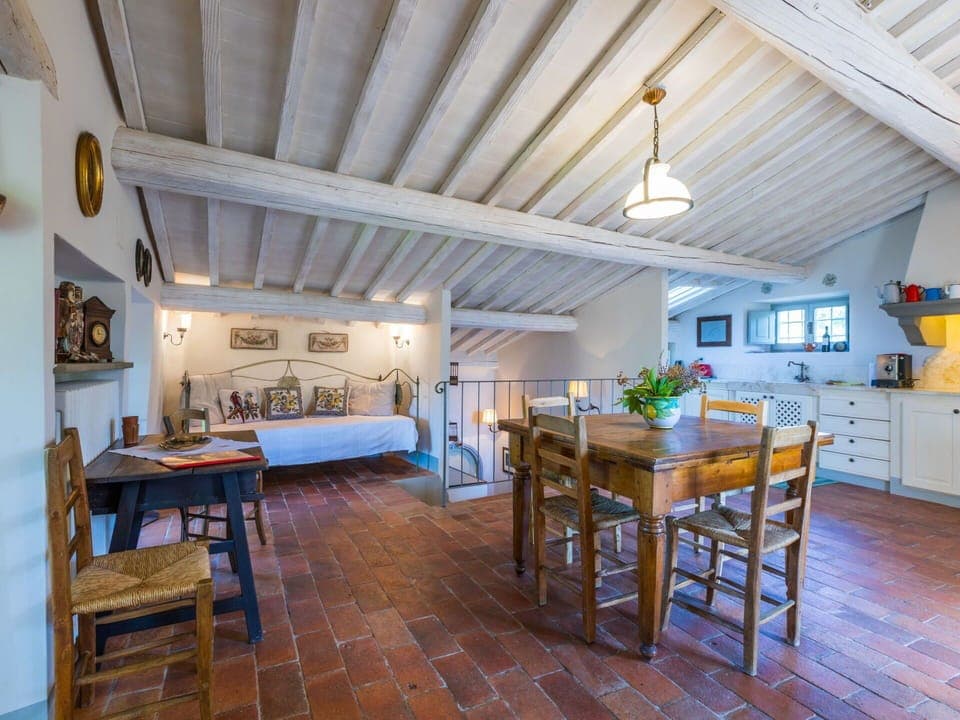 House, Home, Roof, Cottage, Shrub, Siding, Estate, Farmhouse, Garden, Landscaping