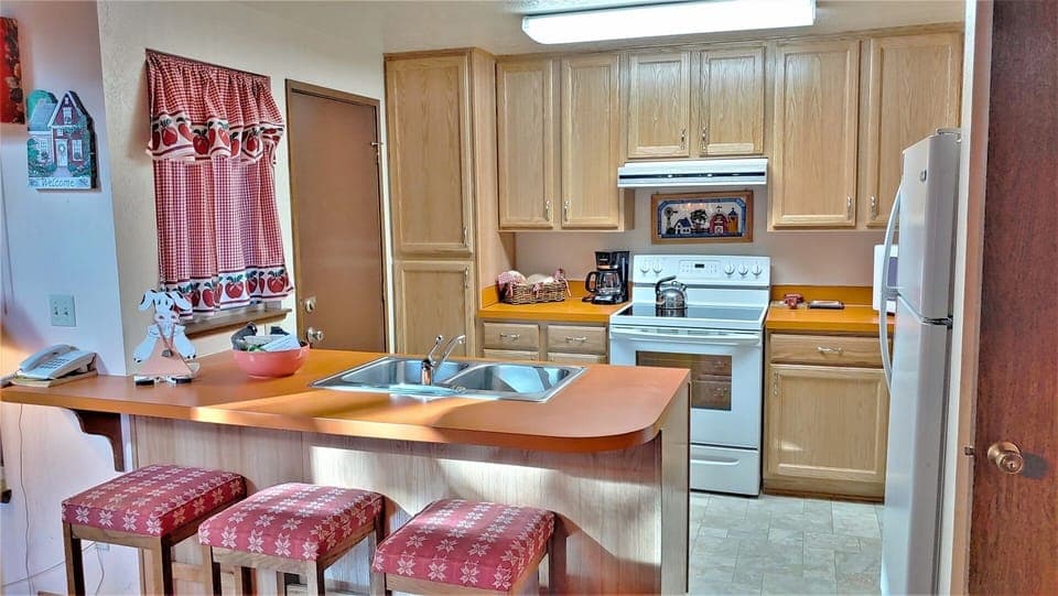 A breakfast bar for extra seating