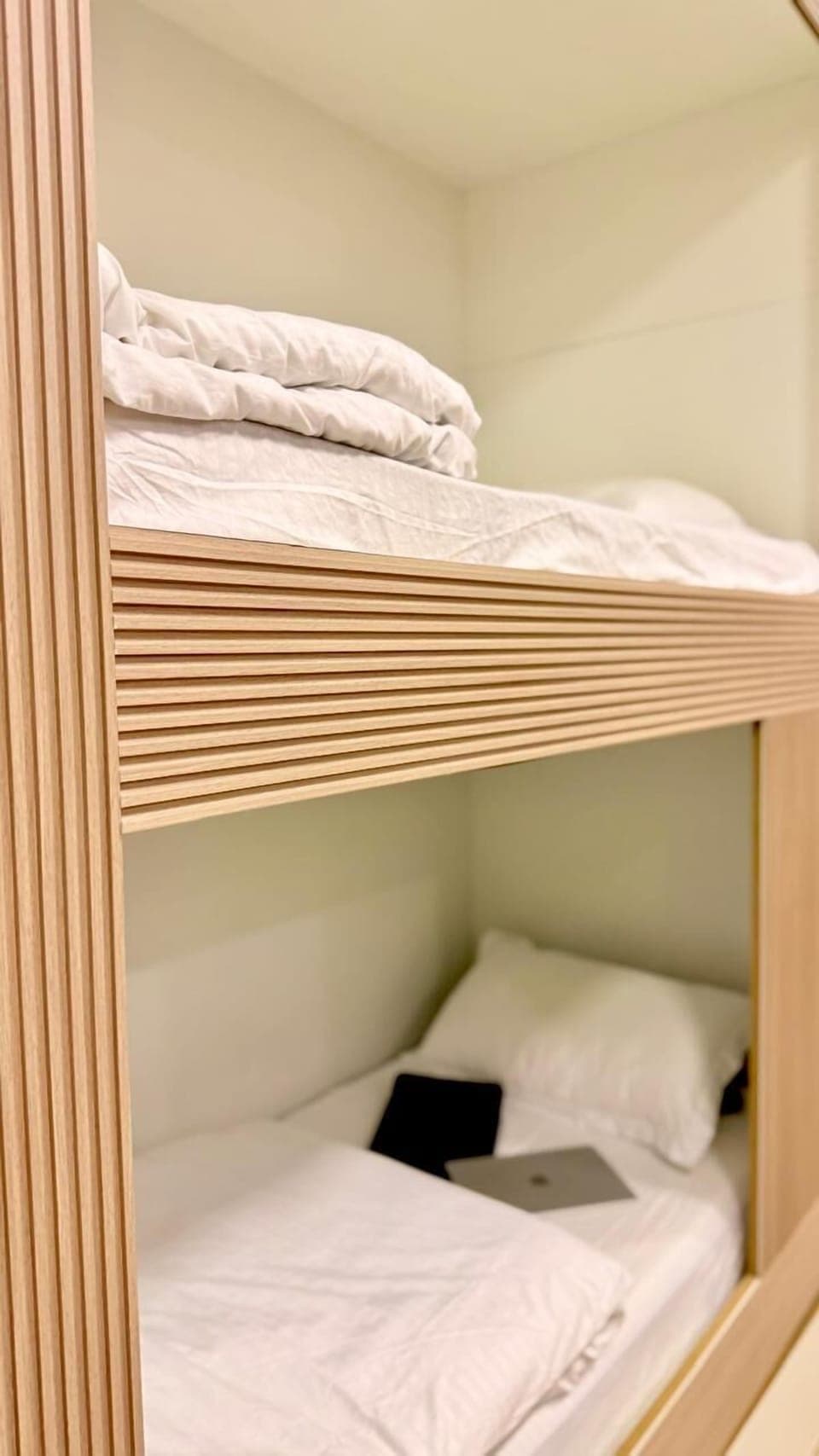 Standard Villa, Mixed Dorm, City View | Capsule