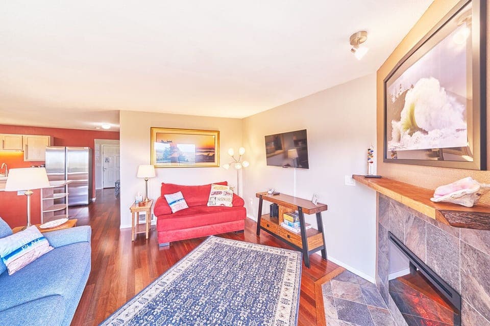 Cozy up in the living room and enjoy the beautiful view