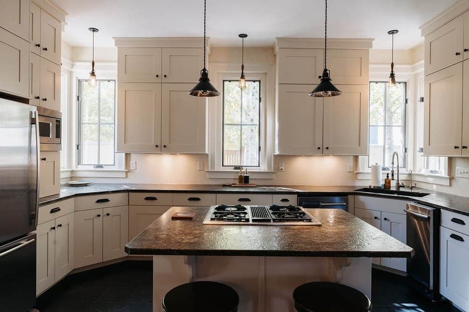 Center island cook space, with 2 barstool seating