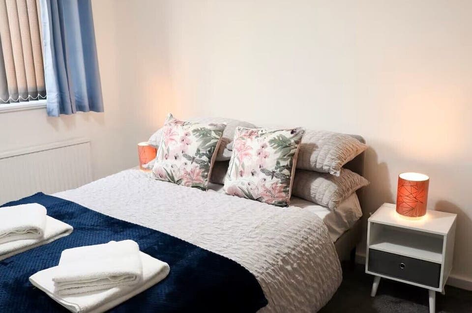 Comfort Apartment, Garden View | Iron/ironing board, free WiFi
