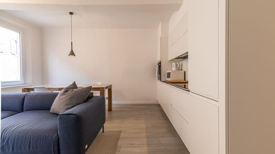 living room with view of the kitchen
