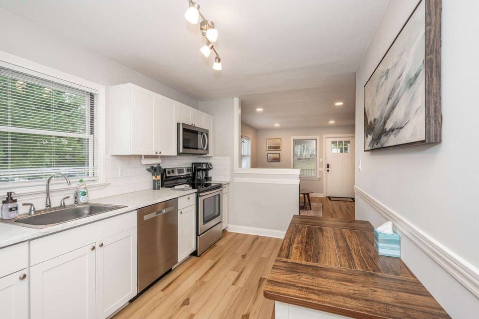 House, Multiple Beds, Patio, Garden View (Valley Ridge Retreat) | Private kitchen