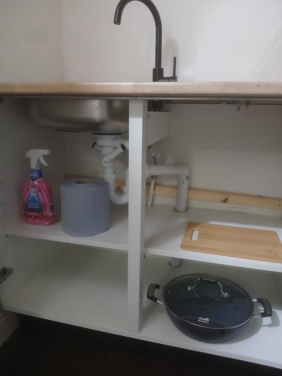 Deluxe Studio Suite, Garden View | Private kitchen