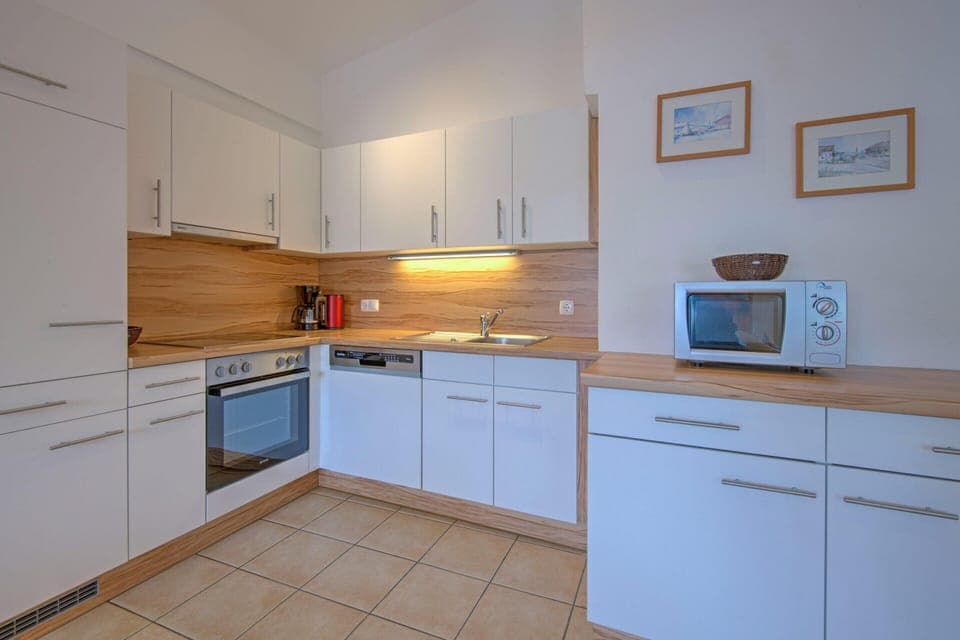 Apartment | Private kitchen | Highchair