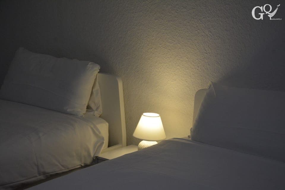 Deluxe Studio Suite | Iron/ironing board, free WiFi