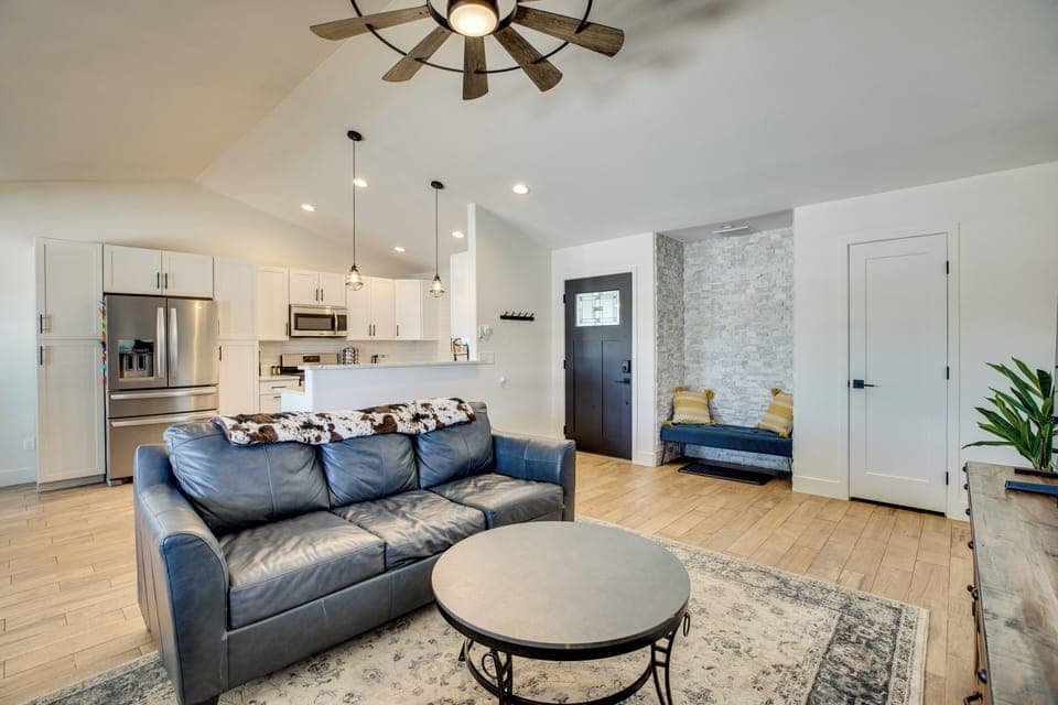 Fruita Vacation Rental | 3BR | 2BA | 1,400 Sq Ft | Small Step to Enter