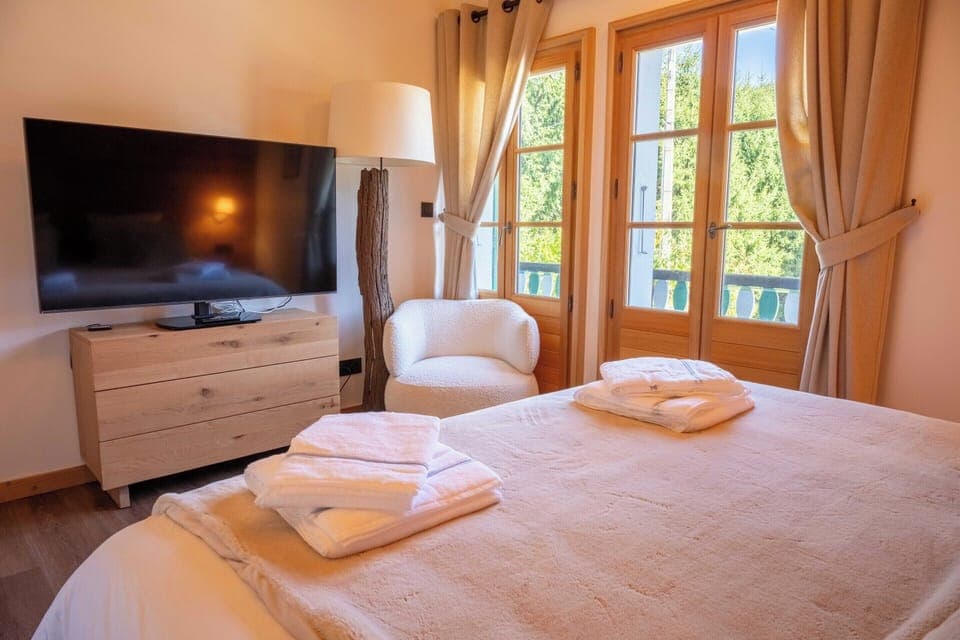 Chalet | 3 bedrooms, iron/ironing board, bed sheets