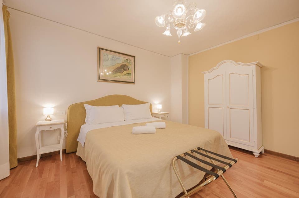 Comfort Apartment, Balcony, City View | Desk, iron/ironing board, free WiFi