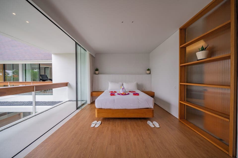 Villa, Balcony | Laptop workspace, iron/ironing board, free WiFi