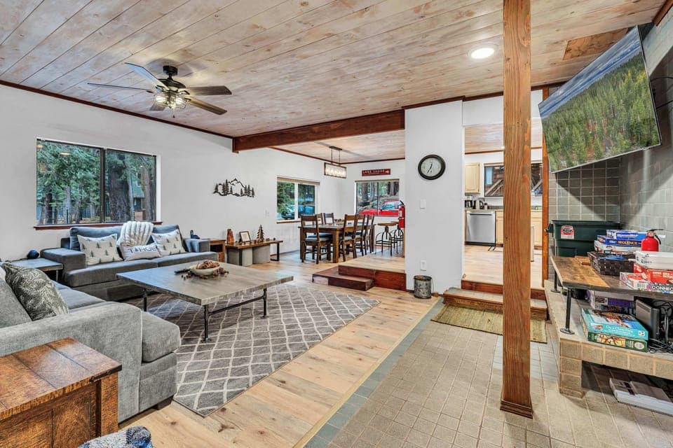 Living room: Main floor, open concept, 65” Smart TV, Nest thermostat