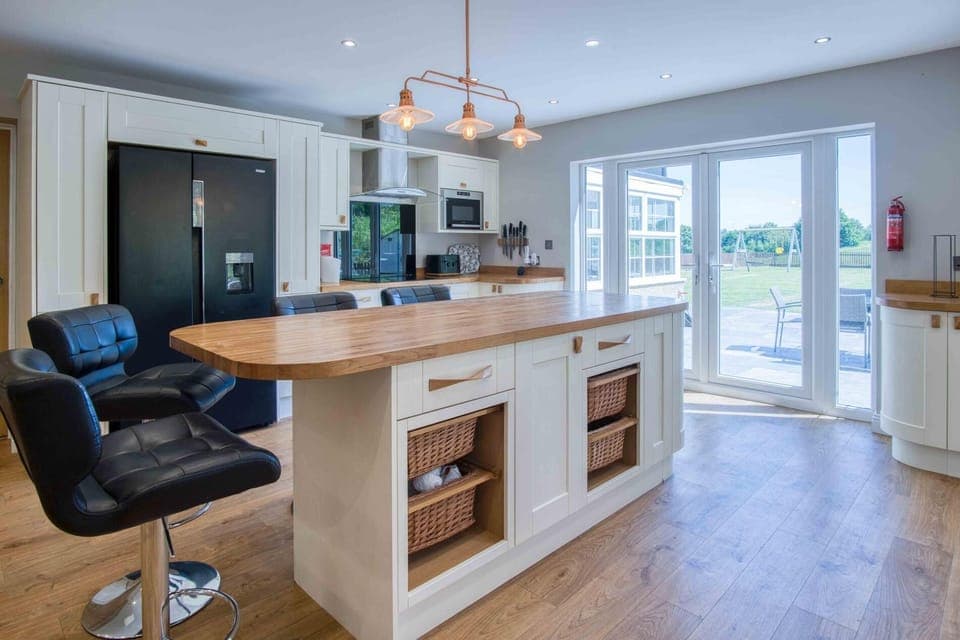 Microwave, oven, highchair, blender