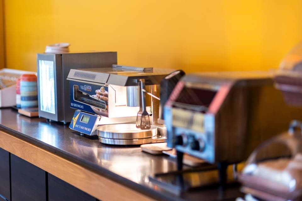 Daily buffet breakfast (EUR 12 per person)