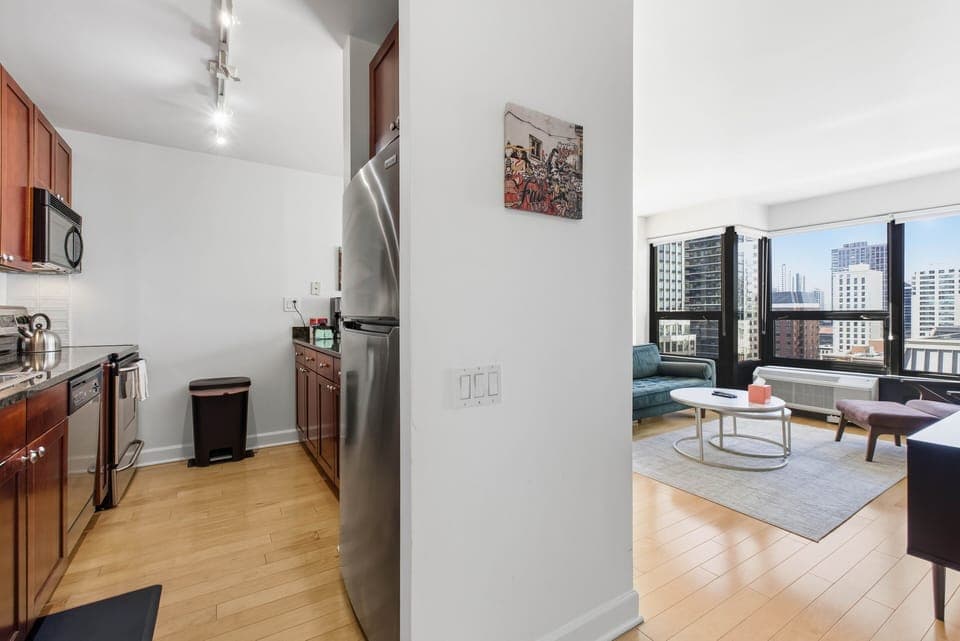 15-print-30 E Huron St 1404 - AllSet Turnover_CHP2025_015