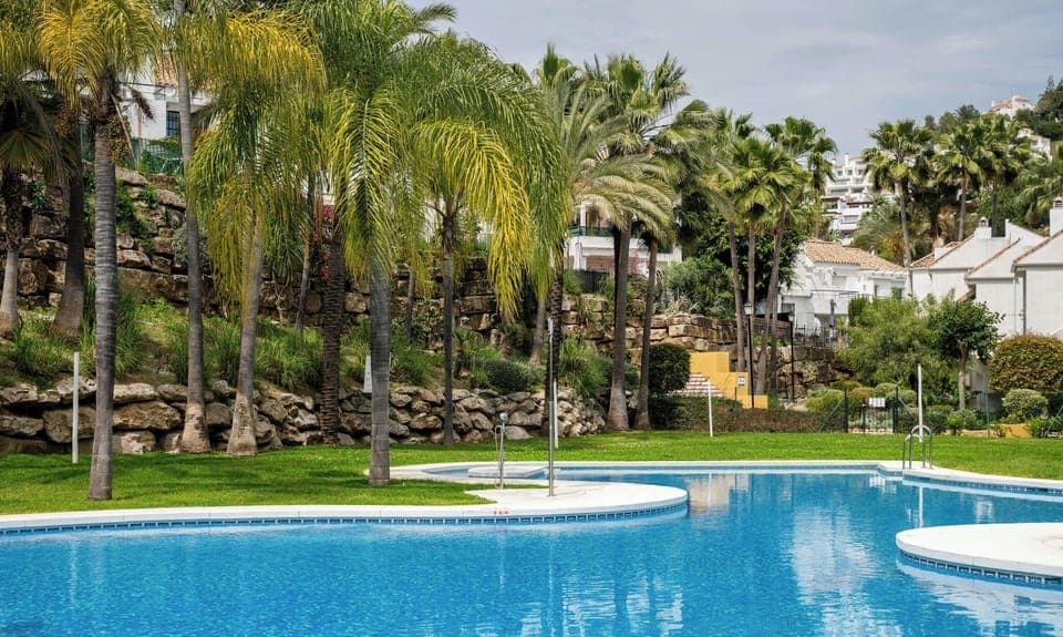 Enjoy free and complete access to one of the areas biggest and most pristine