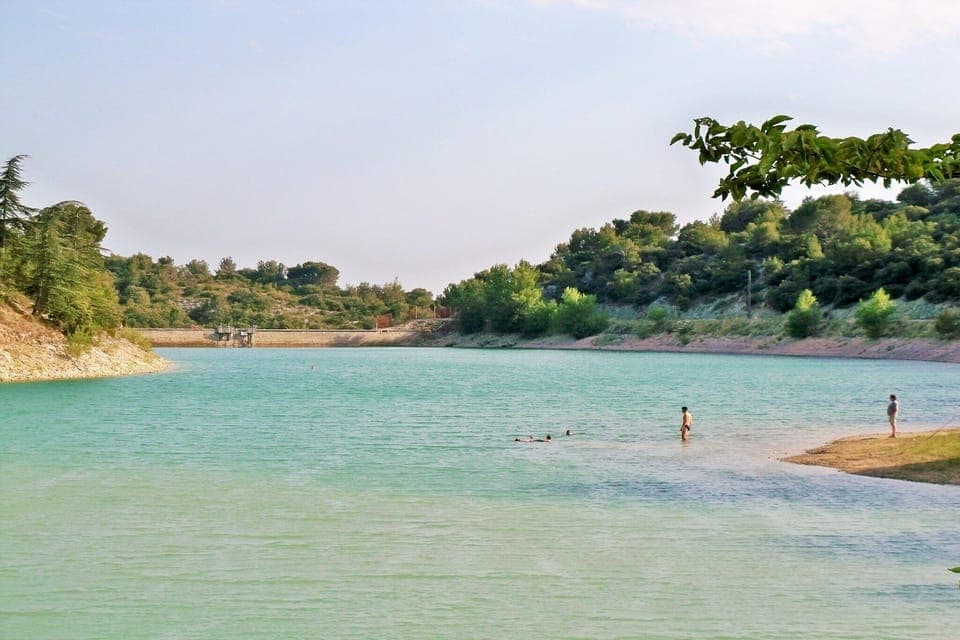 Region [summer] (>5 km)