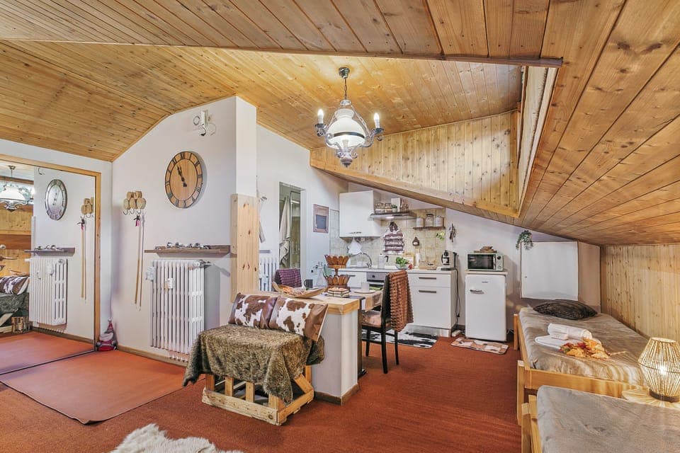 Living and dining room