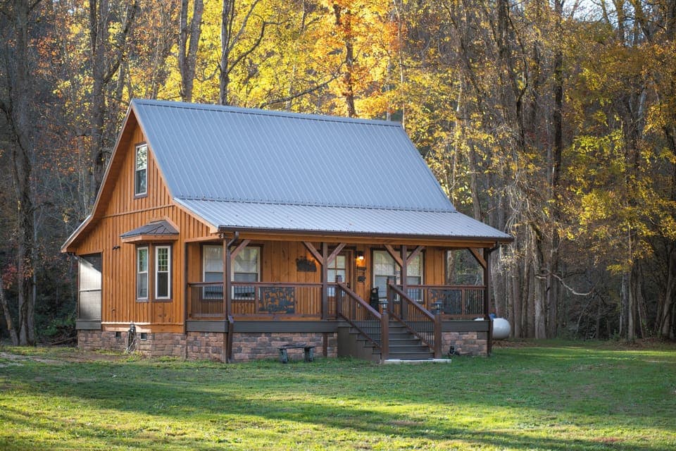 2 acres of privacy and nature