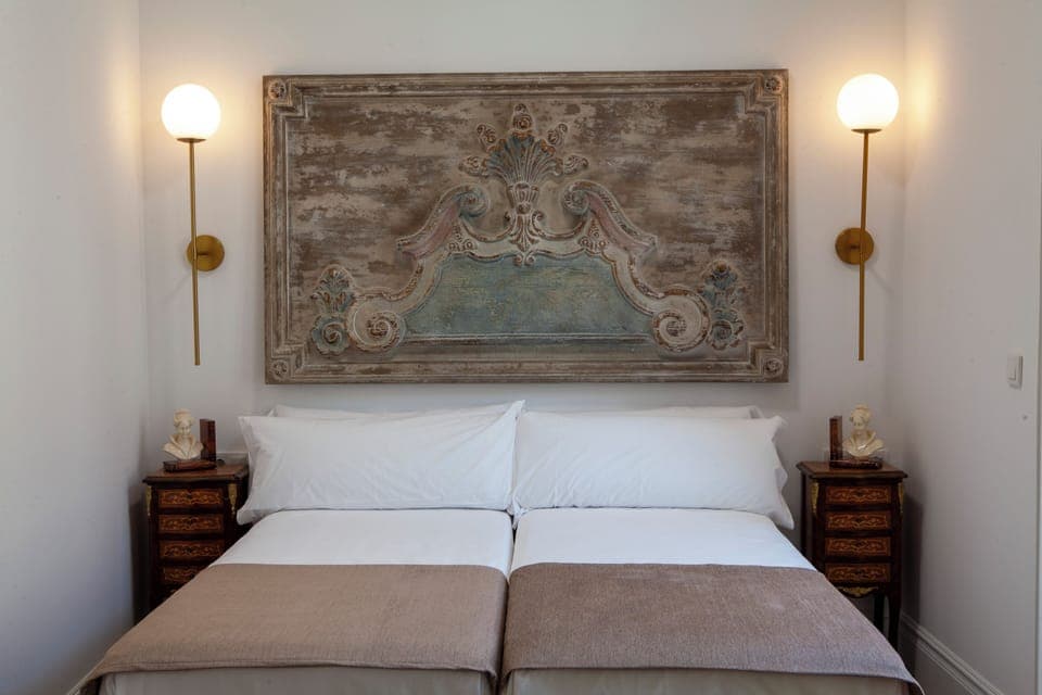 Soundproofing, iron/ironing board, free WiFi