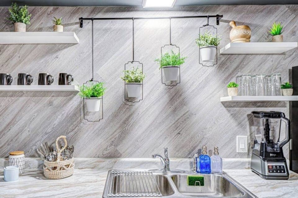 ~ MAKE YOUR DELICIOUS MEALS WHILE ENJOYING THE AESTHETICS OF YOUR KITCHEN ~