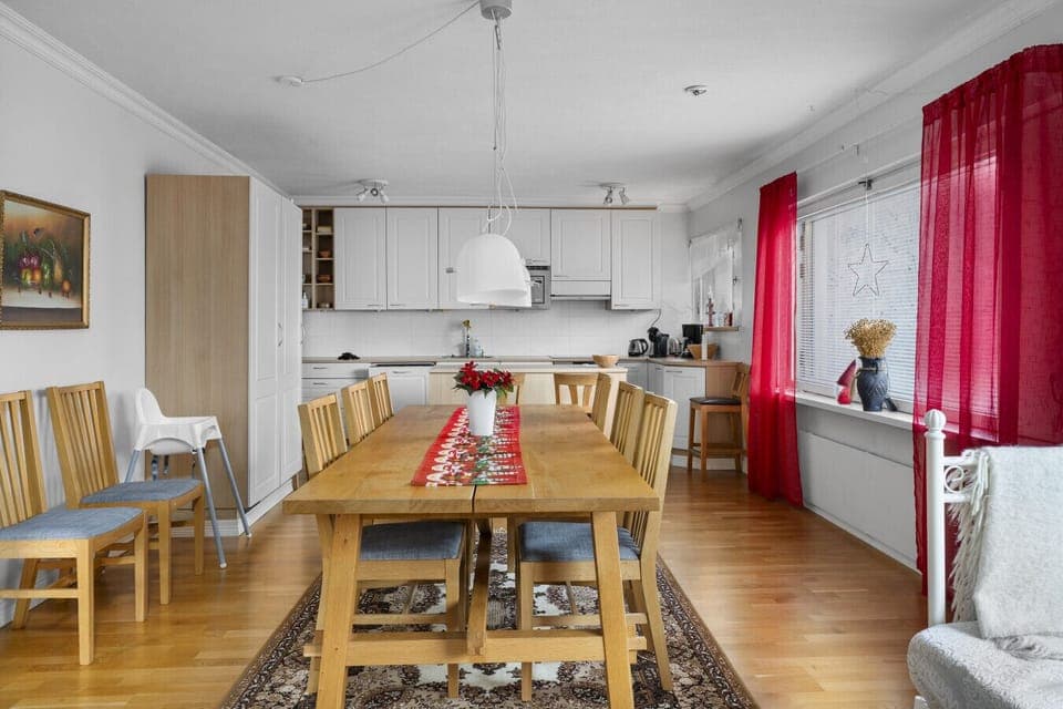 Gather around for delicious meals and conversation in our bright, open-concept kitchen and dining area.