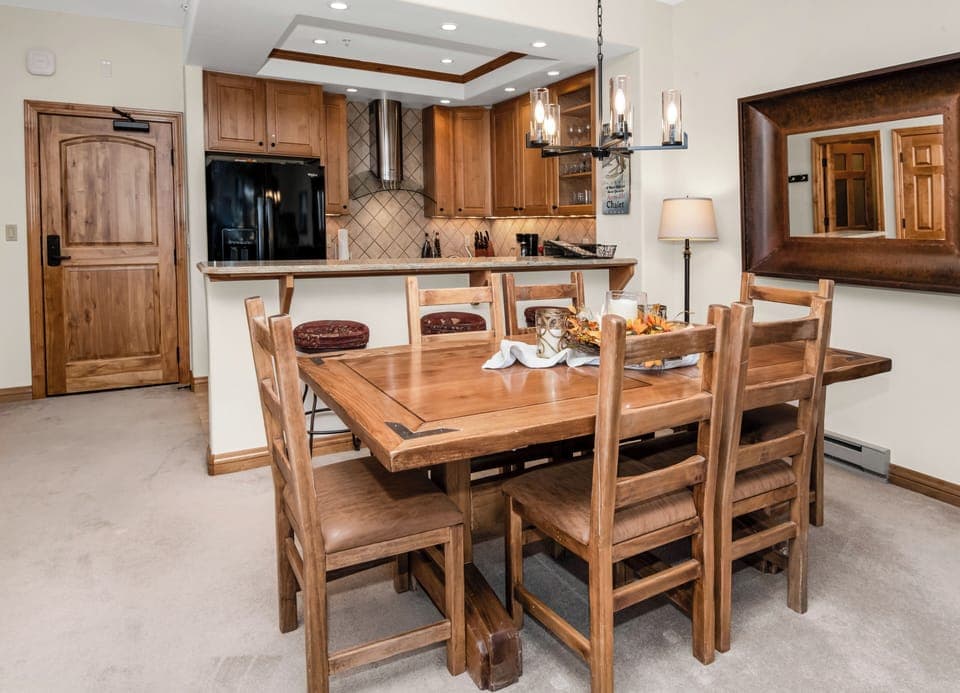 Dining room with seating for 6.