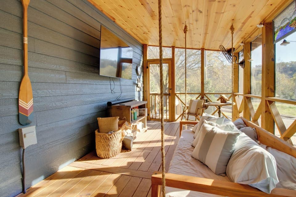Screened Porch | Swing Bed