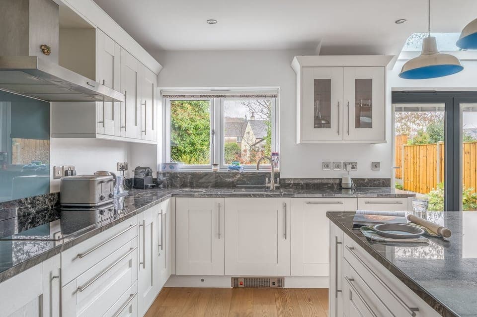 Hedgehog's Cottage kitchen