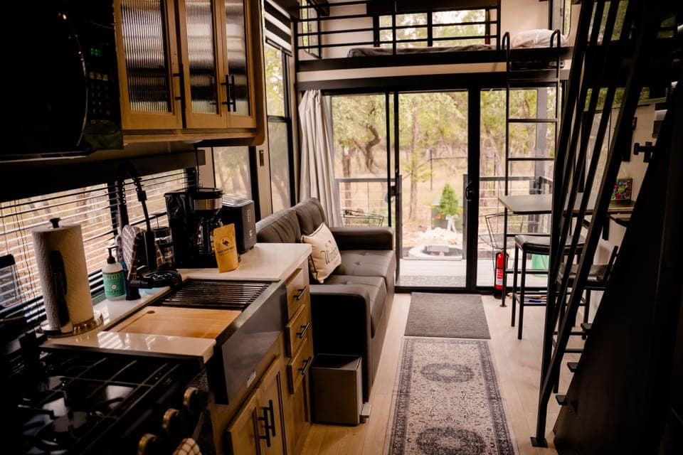 Neat and tidy living space