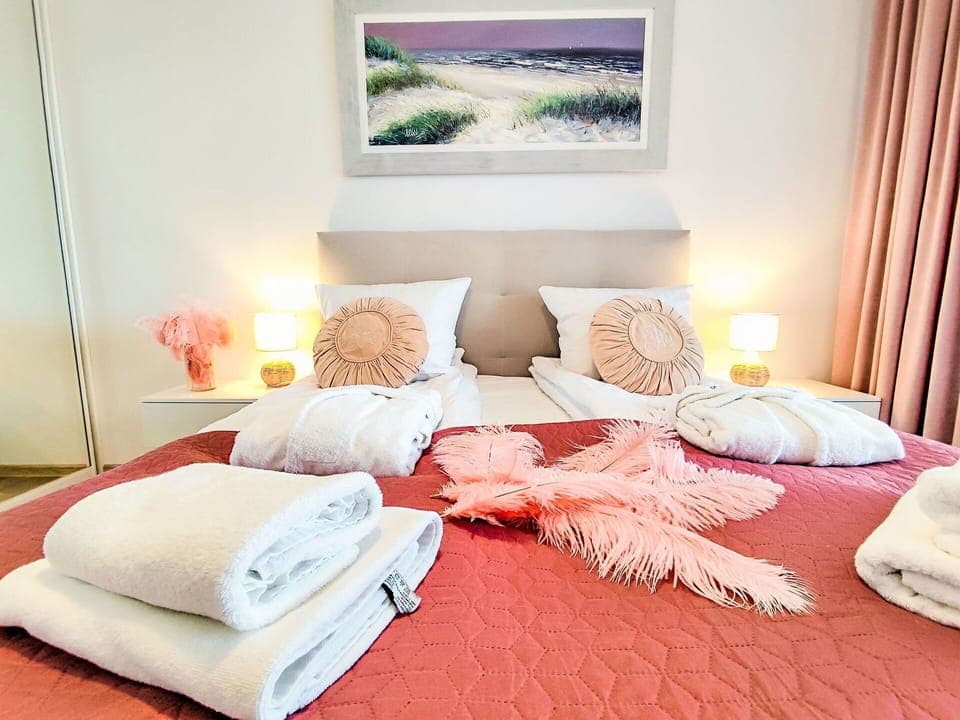 Furniture, Bed, Bedroom, Interior Design, Linens, Bed Sheet, Bedding, Floor, Textile, Room