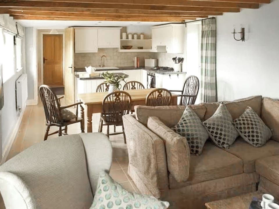 Open plan living space | Fursdon Cottage, Cadbury