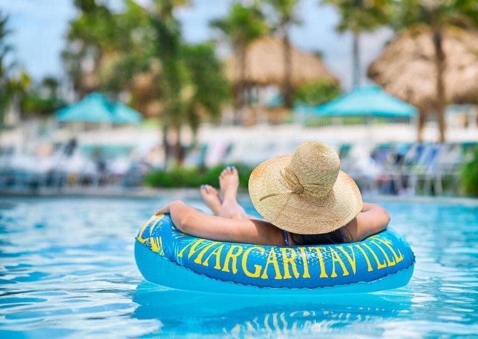 2 outdoor pools, cabanas (surcharge), pool umbrellas