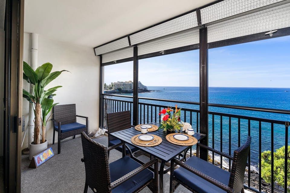 Expansive Ocean Views from Kona Alii 504