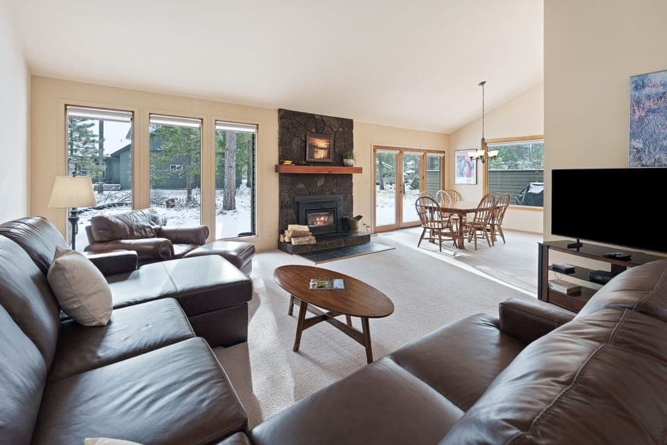 House, 3 Bedrooms | Living area