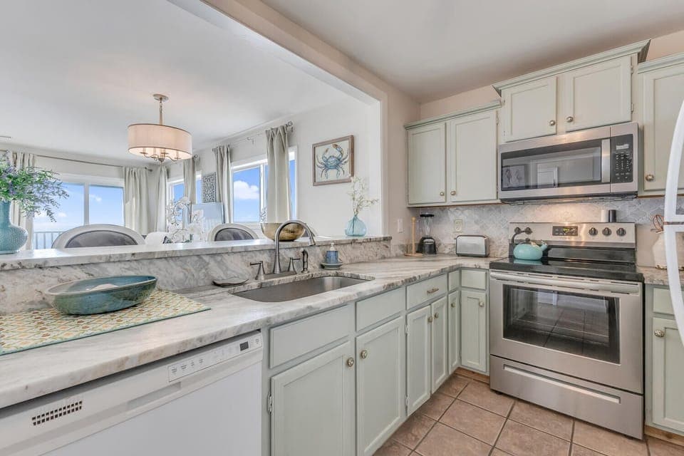 Shore Am Happy  Riggings P2-Kitchen