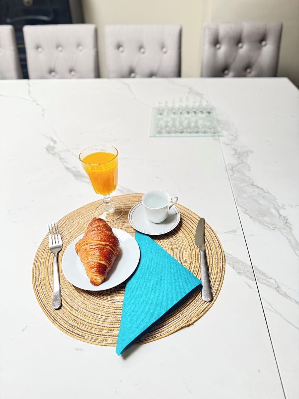 Daily local cuisine breakfast (EUR 19 per person)