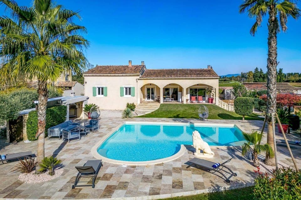 Villa Valleron image