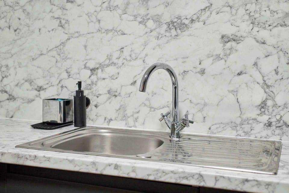 Apartment 9 Stanley Street, Liverpool - Host & Stay