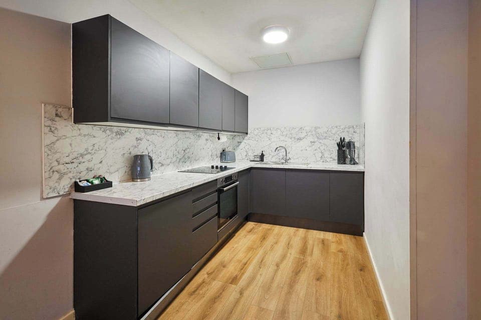 Apartment 2 Stanley Street, Liverpool - Host & Stay 