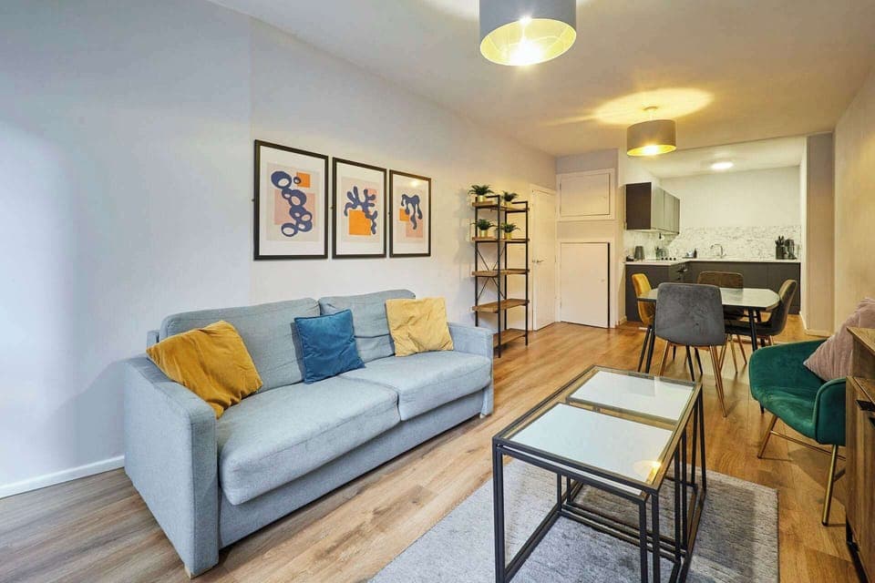 Apartment 2 Stanley Street, Liverpool - Host & Stay 