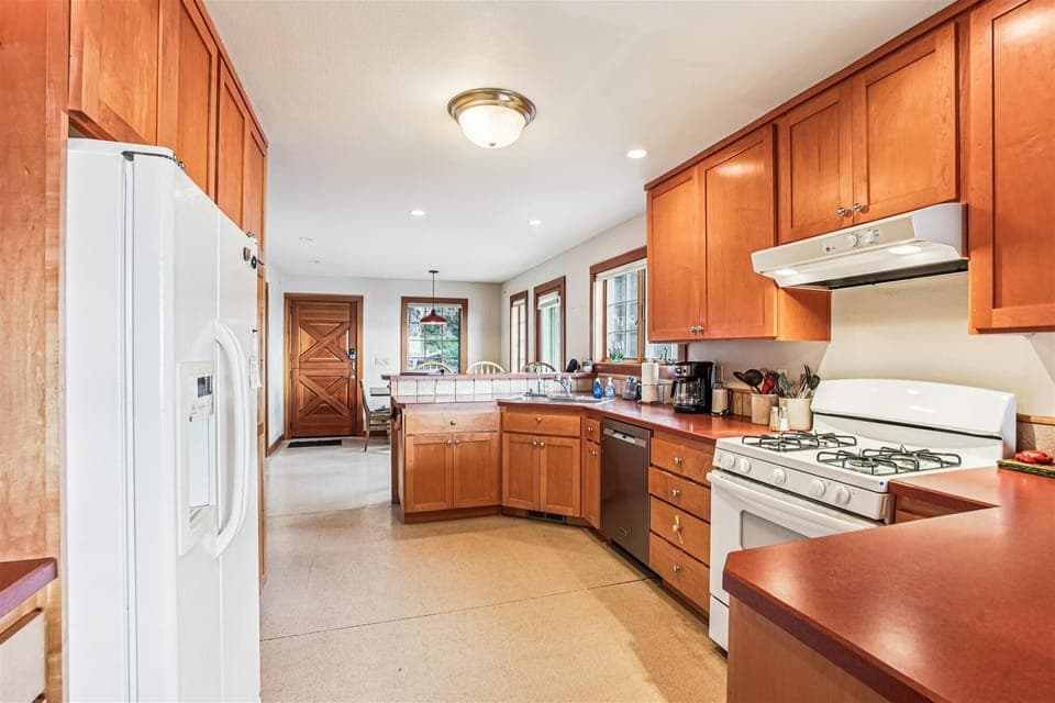 Kitchen at Windwhistle