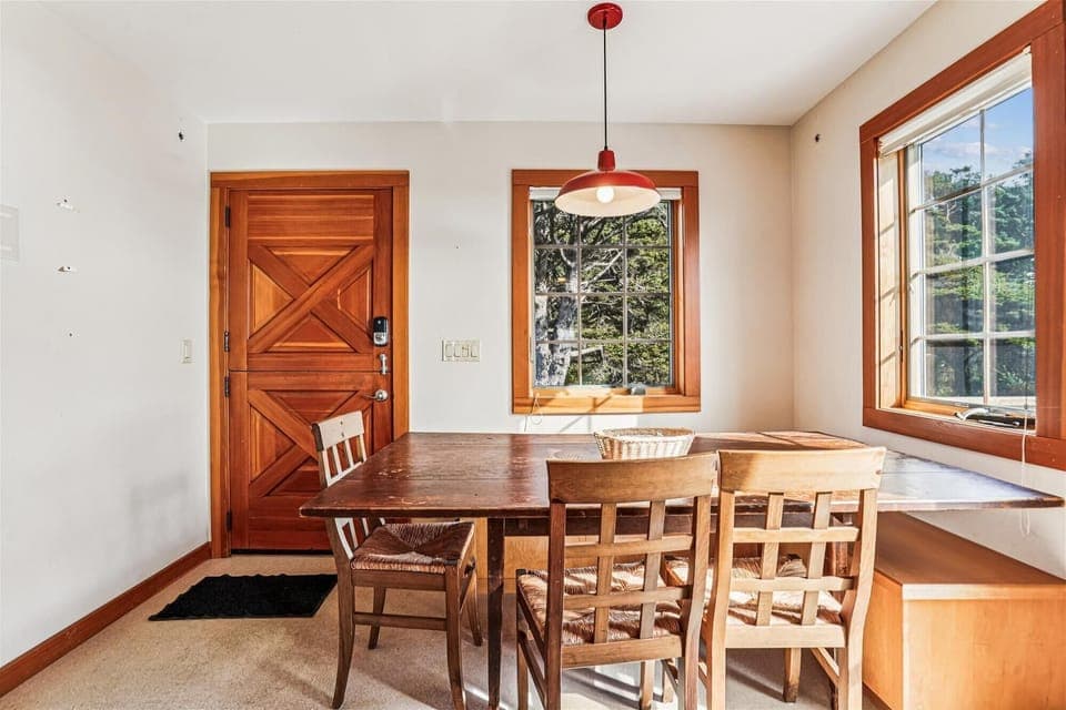Dining Area at Windwhistle