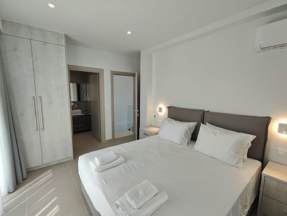 Arillas Villas Dinos Bedroom