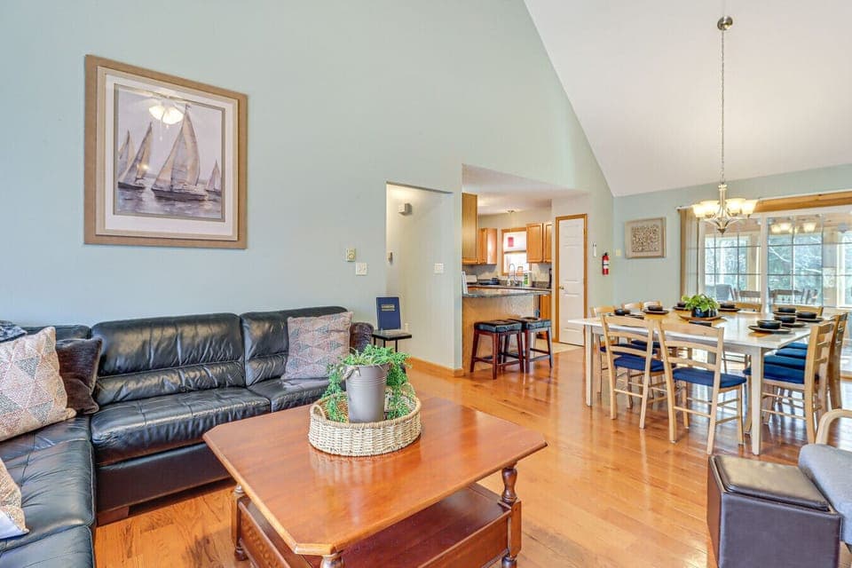 Living Room | Spacious Lounge with Comfortable Seating