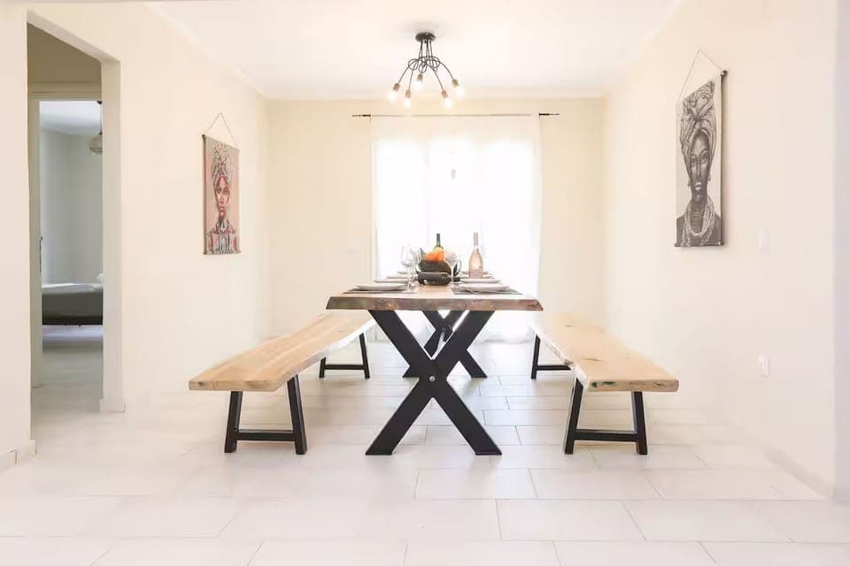 Contemporary decoration