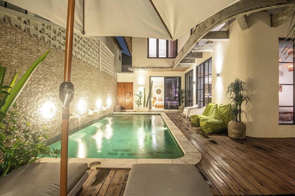 Villa (4 Bedrooms) | Exterior