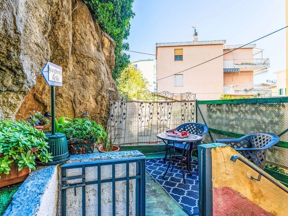 Apartment, Balcony, Hotel, Shade, Condominium, Resort, Resort Town, Seaside Resort, Caribbean