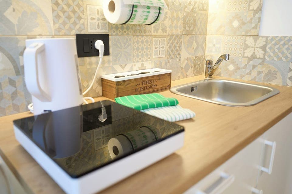 House, Balcony, Mountain View | Private kitchen